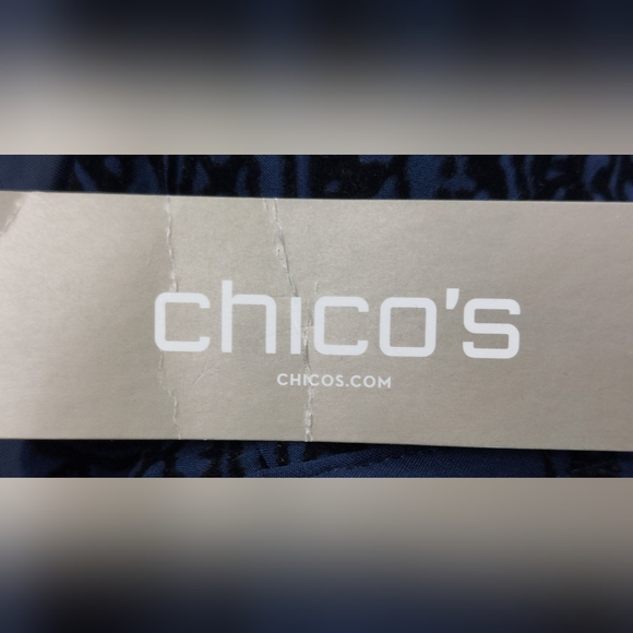 Chicos Zenergy Flocked Jacket Womens Size 0 Deep Navy Paisley Stretch NWT $129 - Picture 12 of 13